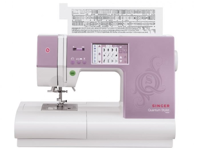 Singer computerized type sewing machine