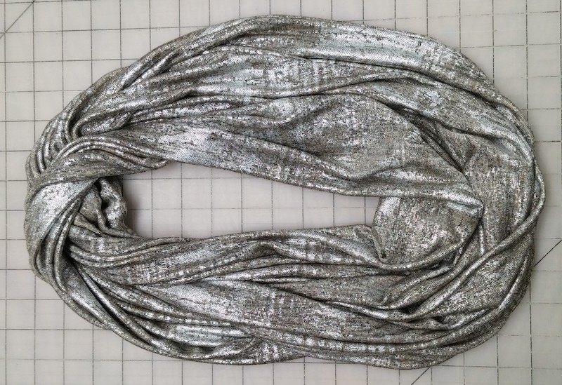 metallic color infinity scarf 